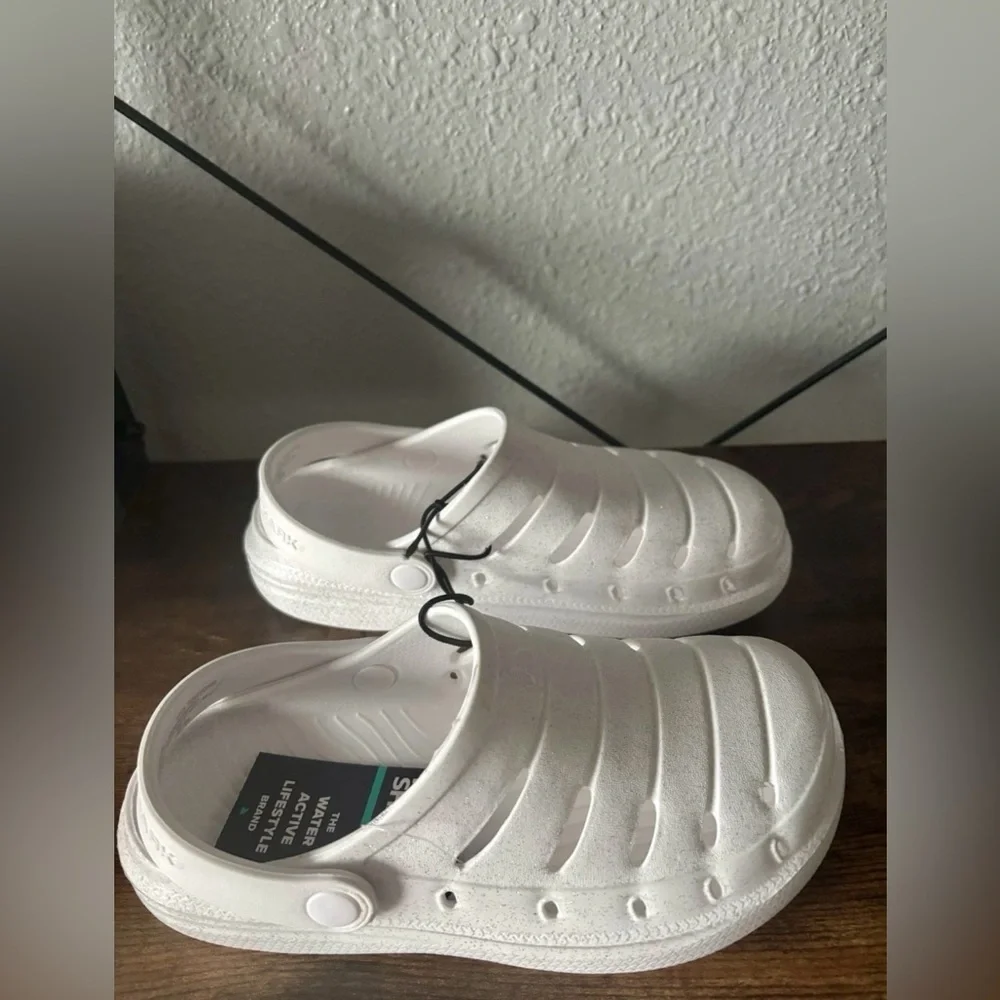 White Shimmery Slip-On Kids Girls Clog Sandals Size 1
